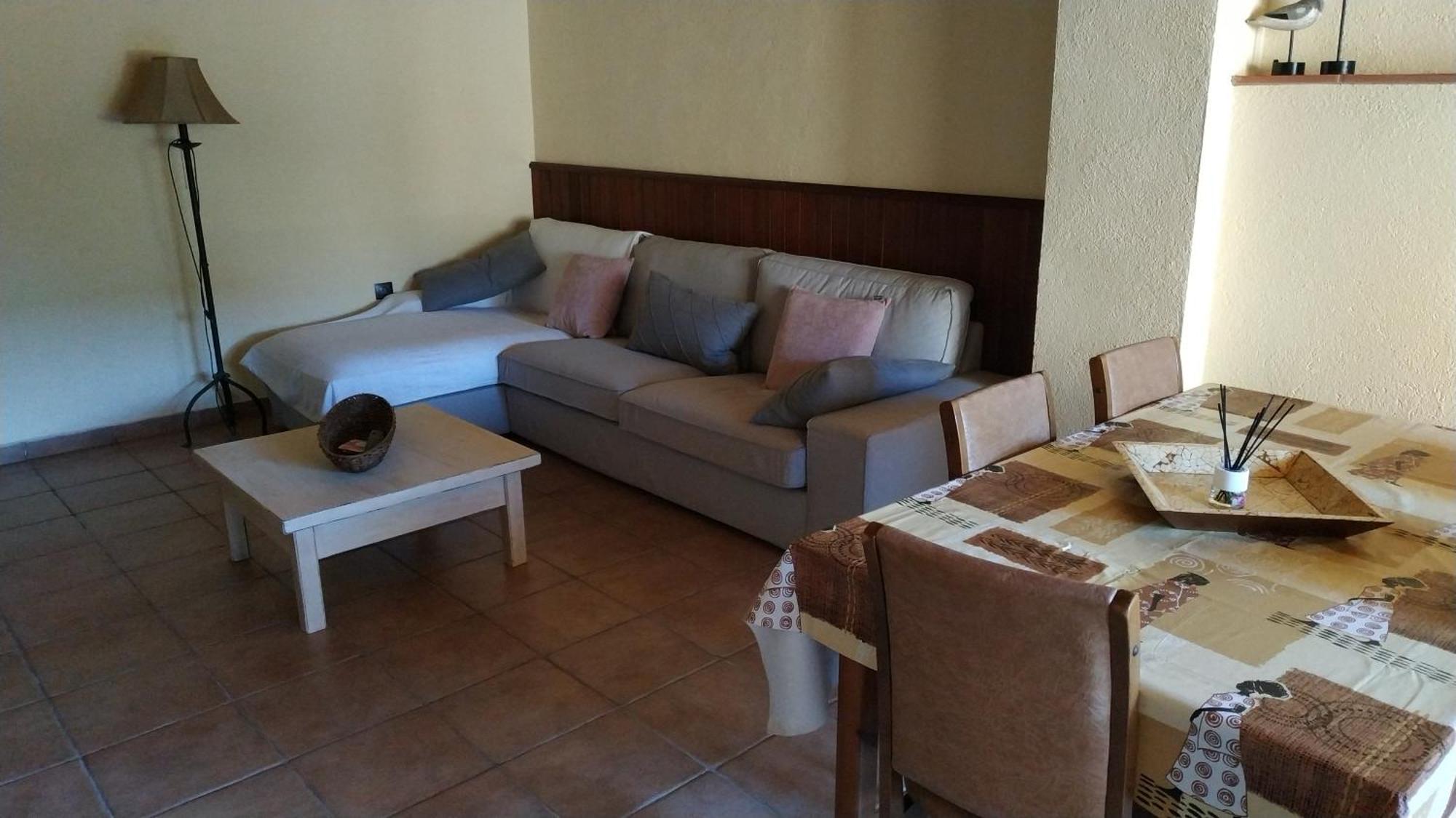 Apartament Planas , Estudio Familiar *